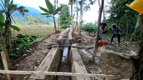 D.I. Ciseuseupan | Foto Inventarisasi | STA 0+000 50% saluran kanan (Arah Hilir) | Pandat, Mandalawangi, Pandeglang