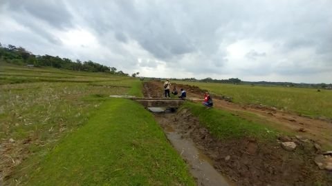 D.I. Cibinuangeun | Foto Inventarisasi | Galian saluran sekunder kandang | Sukamanah, Malingping, Lebak