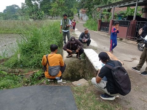 D.I. Cilembur I | Foto Inventarisasi | Bangunan bagi sta 0+447 | Pagadungan, Karang Tanjung, Pandeglang