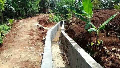 D.I. Nagara Padang | Foto Inventarisasi | Pek. Plester dan Acian di STA 1+475 | Nagarapadang, Petir, Serang